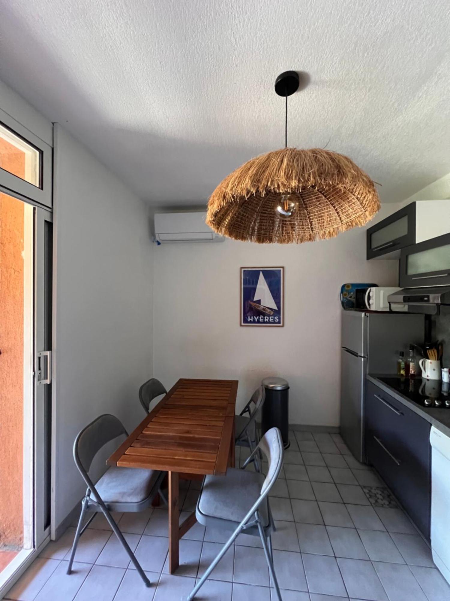 Ferienwohnung La Bergerie Hyères Exterior foto