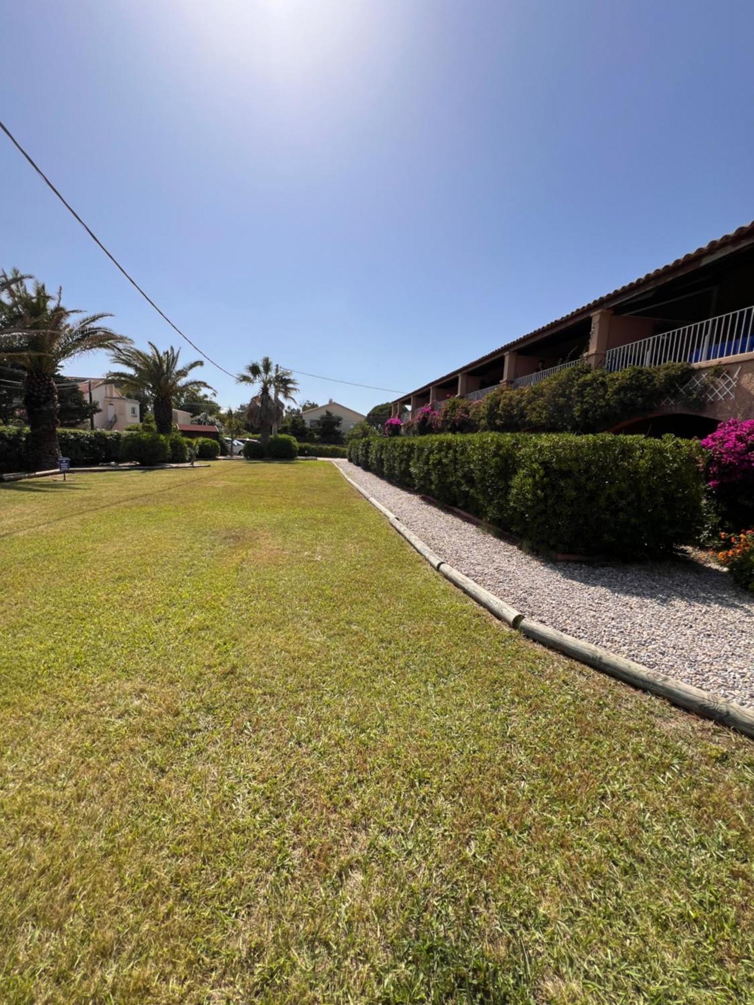 Ferienwohnung La Bergerie Hyères Exterior foto